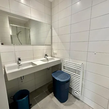 Apartment Charming 1 Bedroom Serviced 57m2 Rotterdam