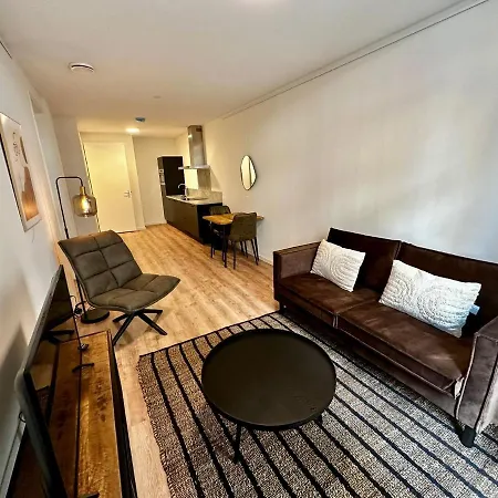 Charming 1 Bedroom Serviced 57m2 Apartment Rotterdam